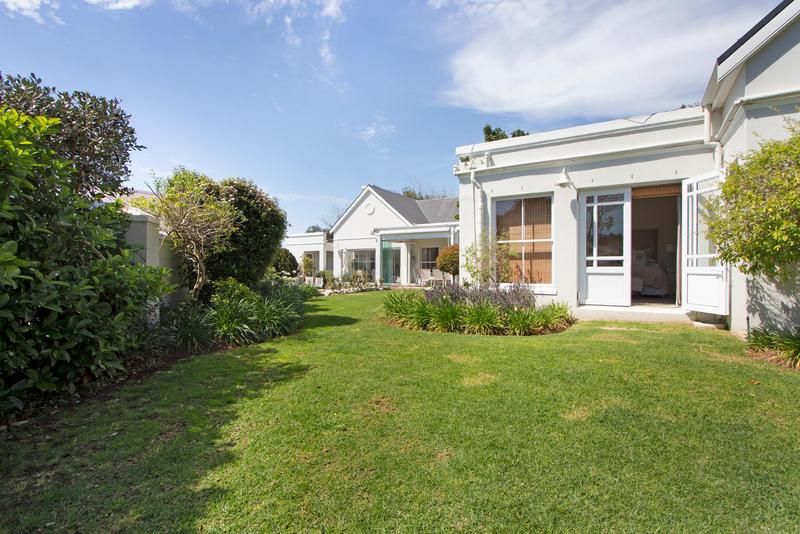 4 Bedroom Property for Sale in Steenberg Estate Western Cape